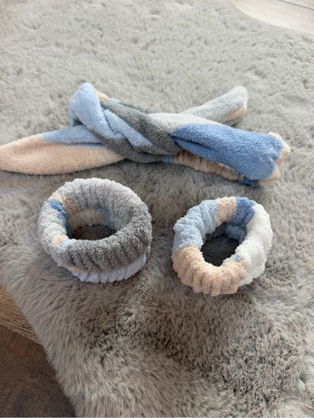 PJ Salvage plush headband & hair tie set